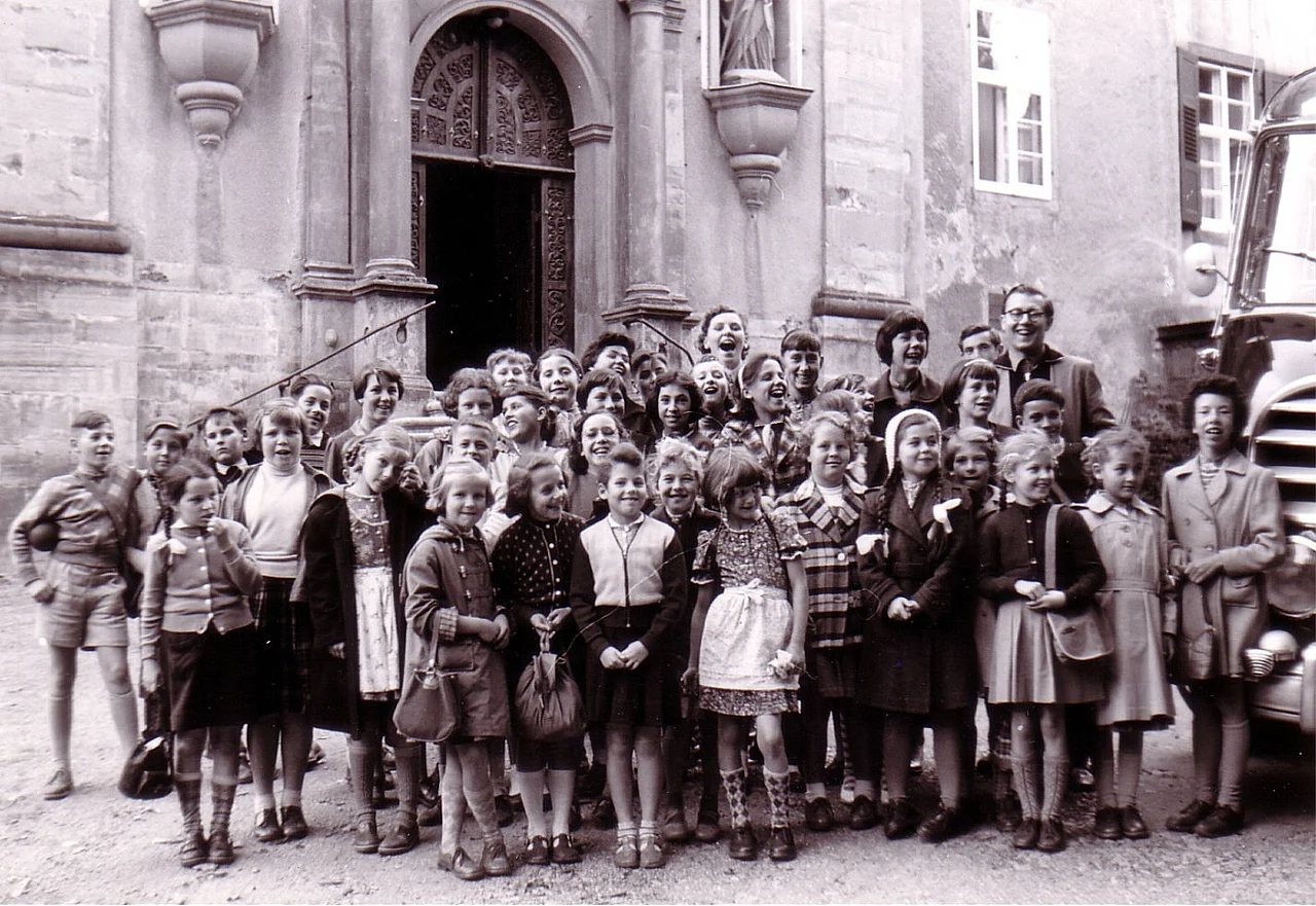 B. Hummel mit Kinderchor St. Konrad (Freiburg) 1959
