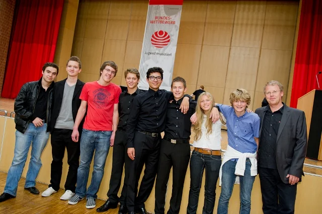 Die Preisträger der Bertold Hummel-Stiftung 2011 mit Martin Hummel