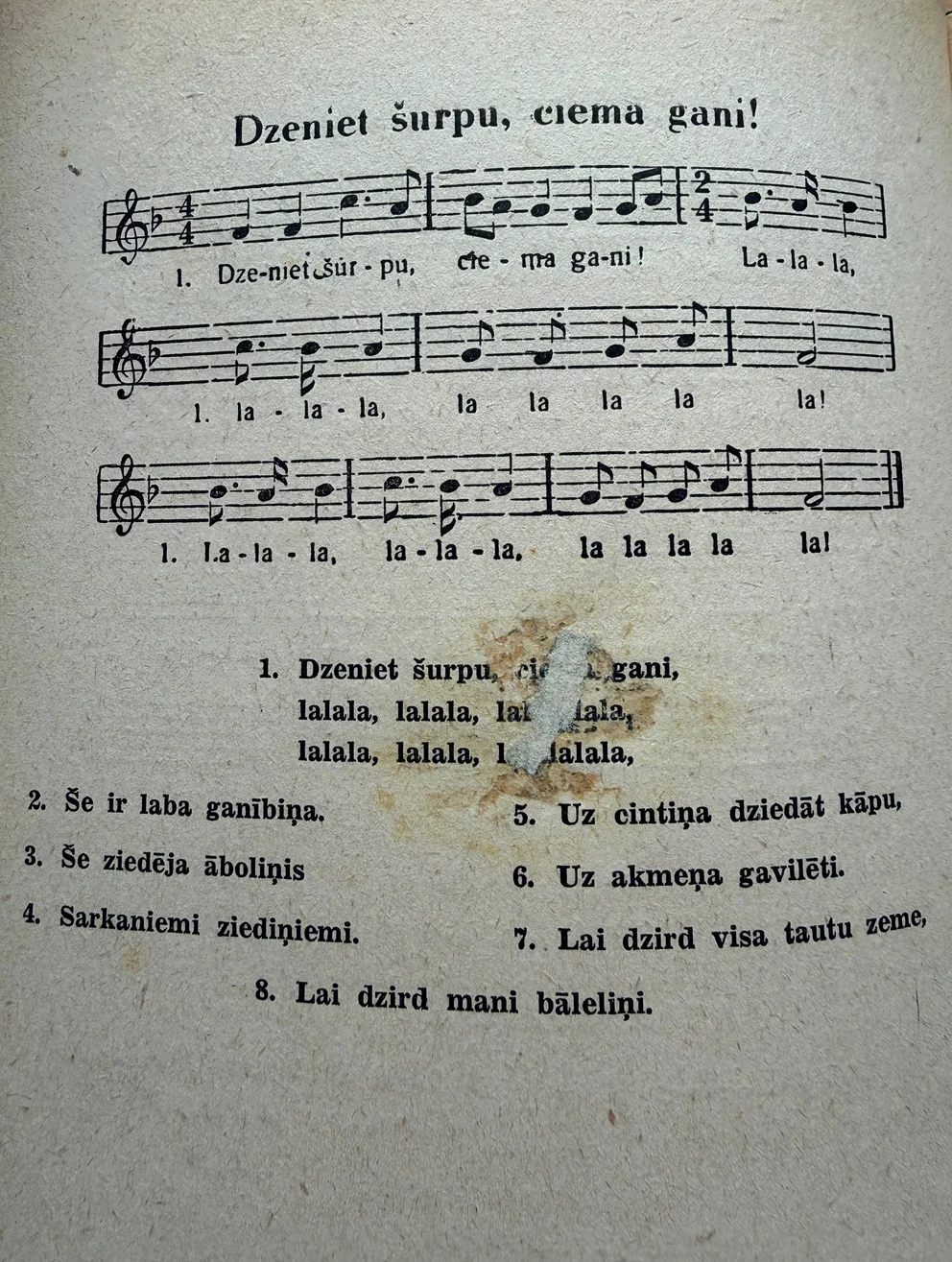 Chanson populaire lettone en paraphrase I