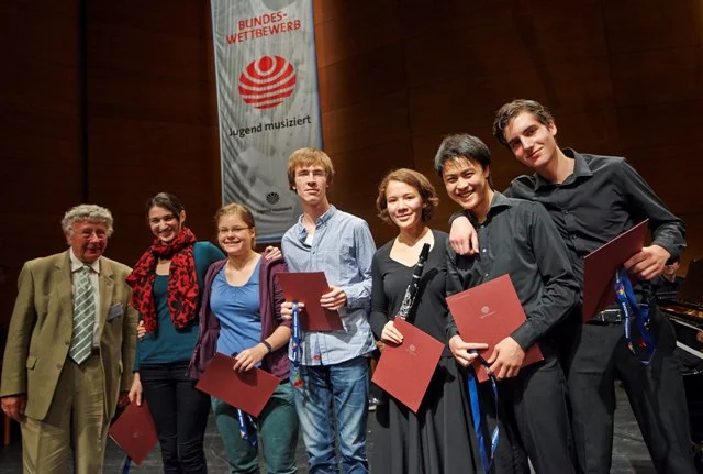 de gauche à droite : G. Rosengarten, K. Kapanadze, A. Kumkar, J. Kuchenbuch, H. Derow, M. Mok, L. Stülpnagel